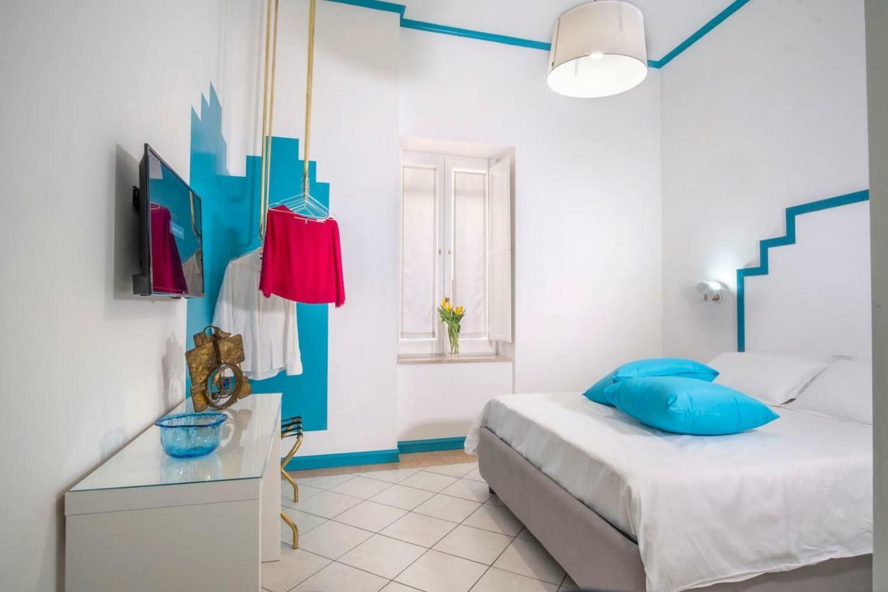 Maison M. - Luxury Apartment In Piazza Tasso ซอร์เรนโต ภายนอก รูปภาพ