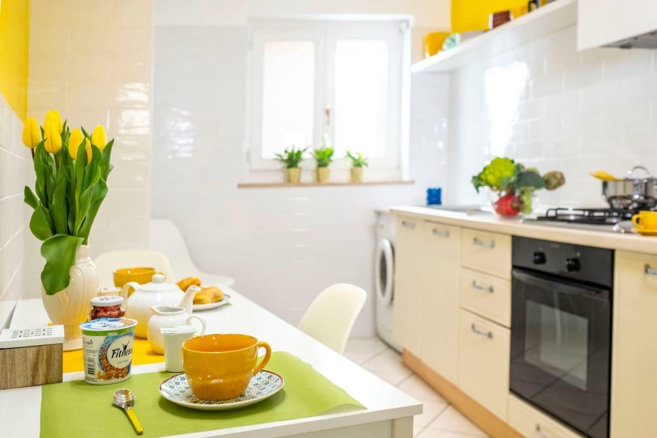 Maison M. - Luxury Apartment In Piazza Tasso ซอร์เรนโต ภายนอก รูปภาพ