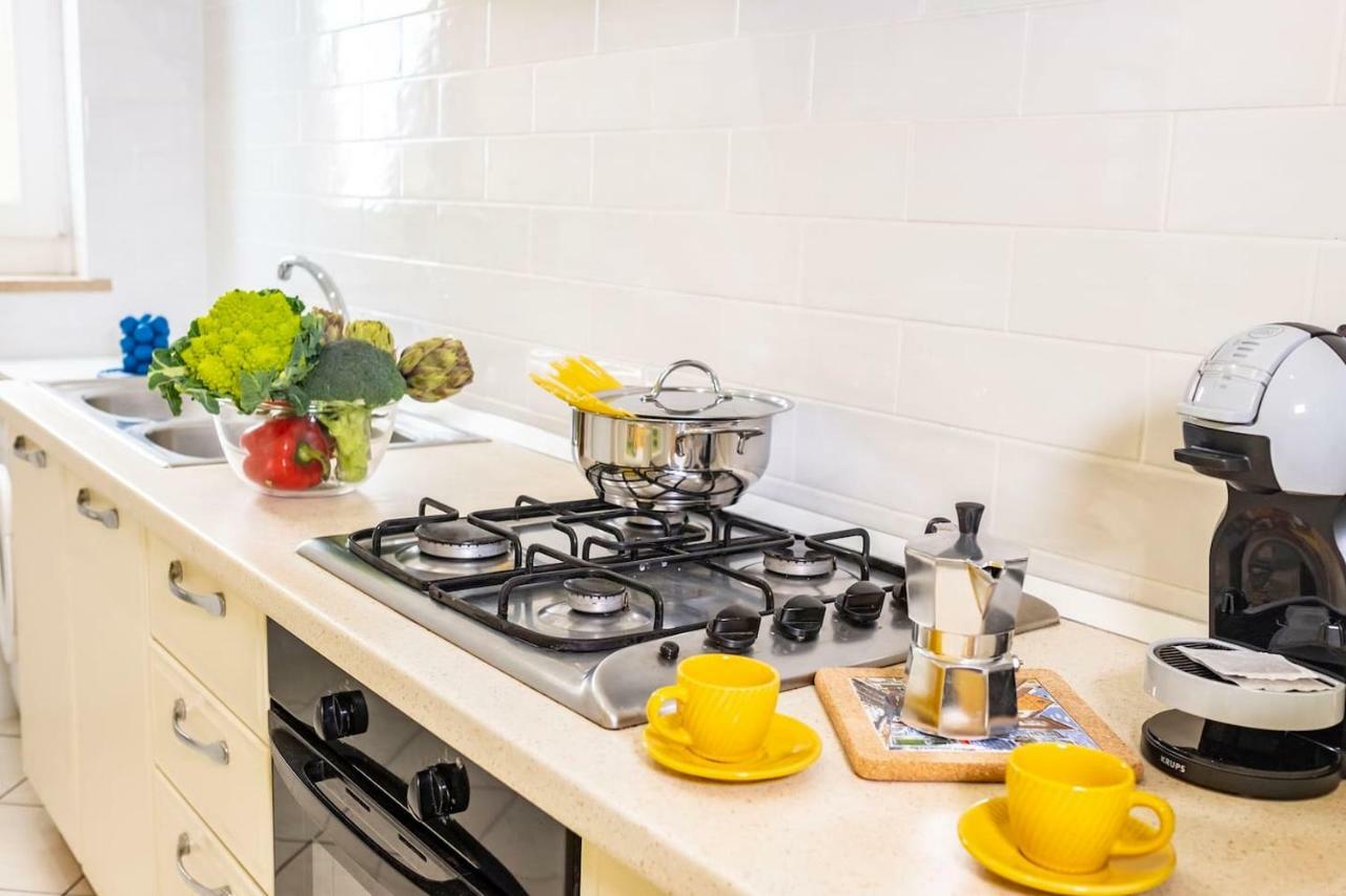 Maison M. - Luxury Apartment In Piazza Tasso ซอร์เรนโต ภายนอก รูปภาพ